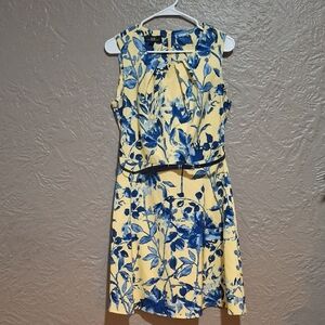 AGB Wome's Blue and Yellow Floral Dress Size 12